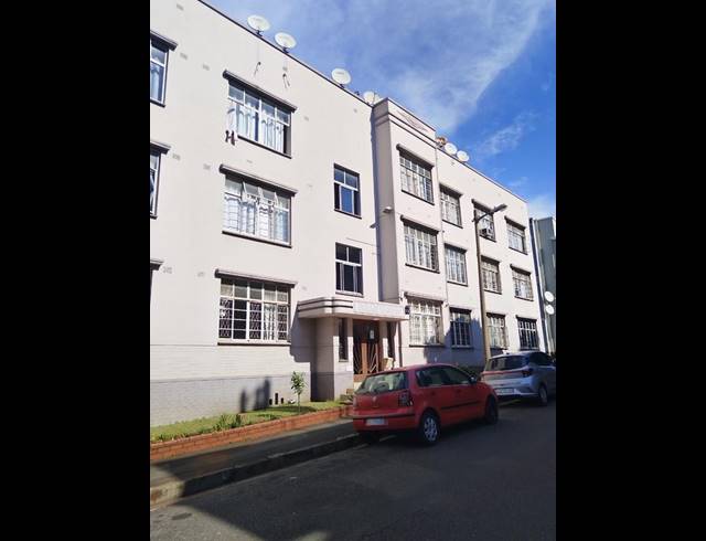2 BEDROOM APARTMENT FOR SALE IN BULWER